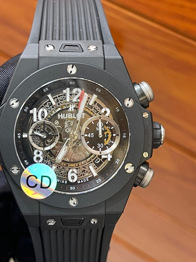 Hublot #023 4