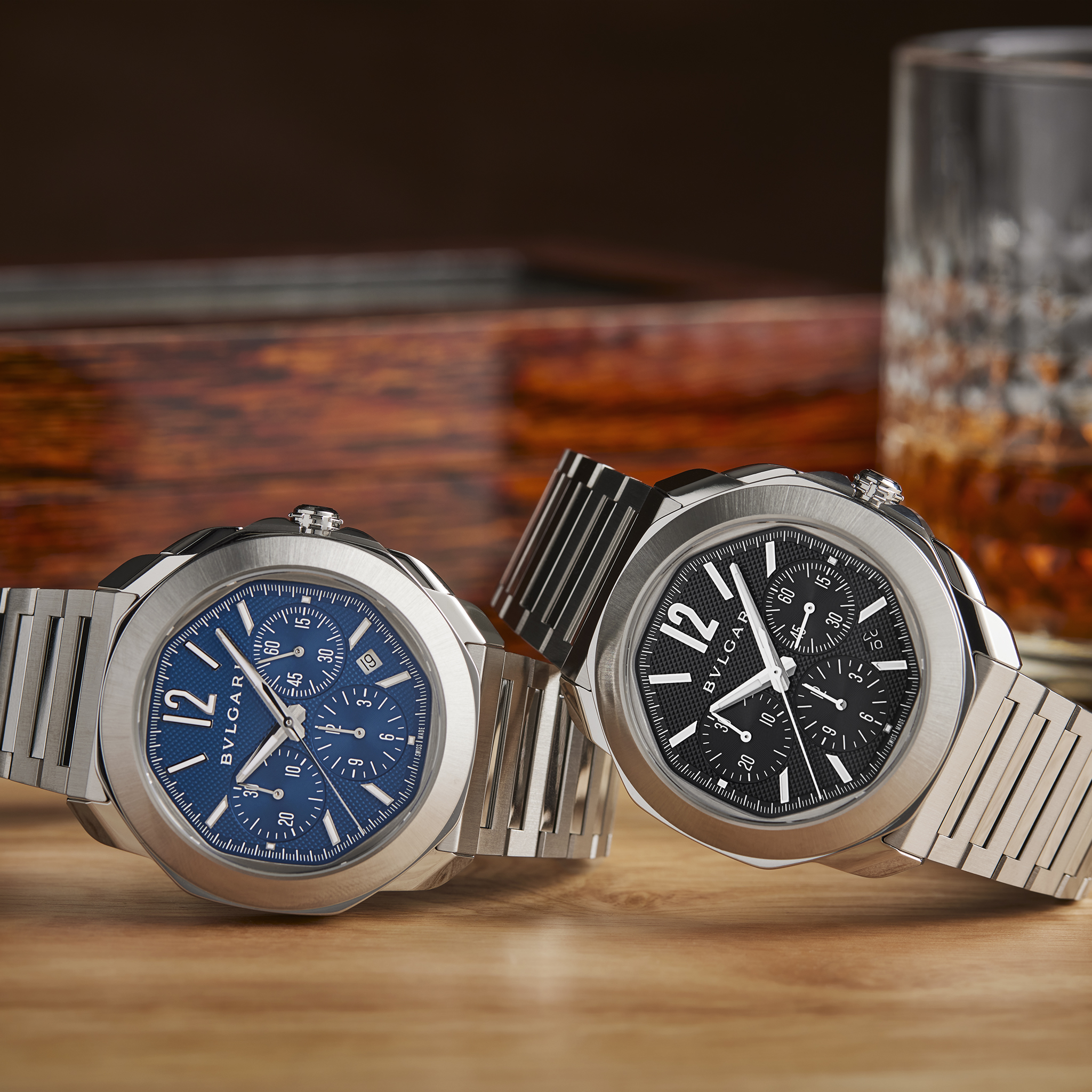 Bvlgari Octo black dial vs blue dial replica comparison