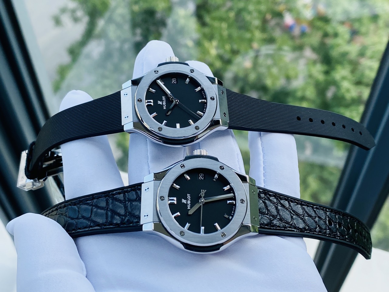Hublot Classic Fusion leather strap and rubber strap watches side by side